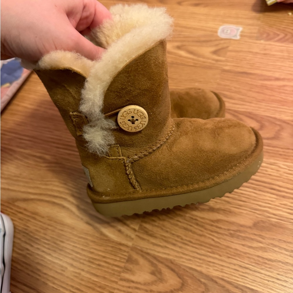 Toddler Uggs